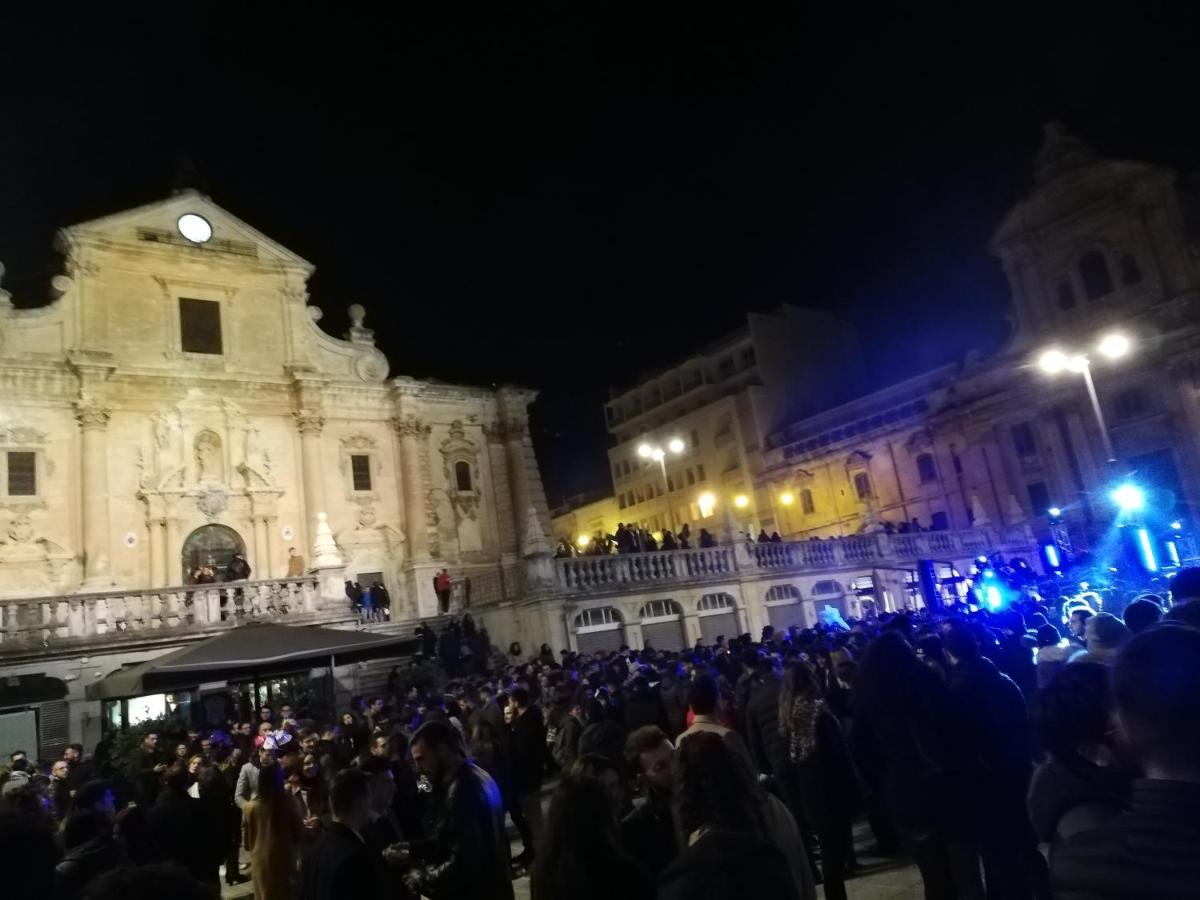 Casa Dell'Aquila Barocca Ragusa Exterior foto