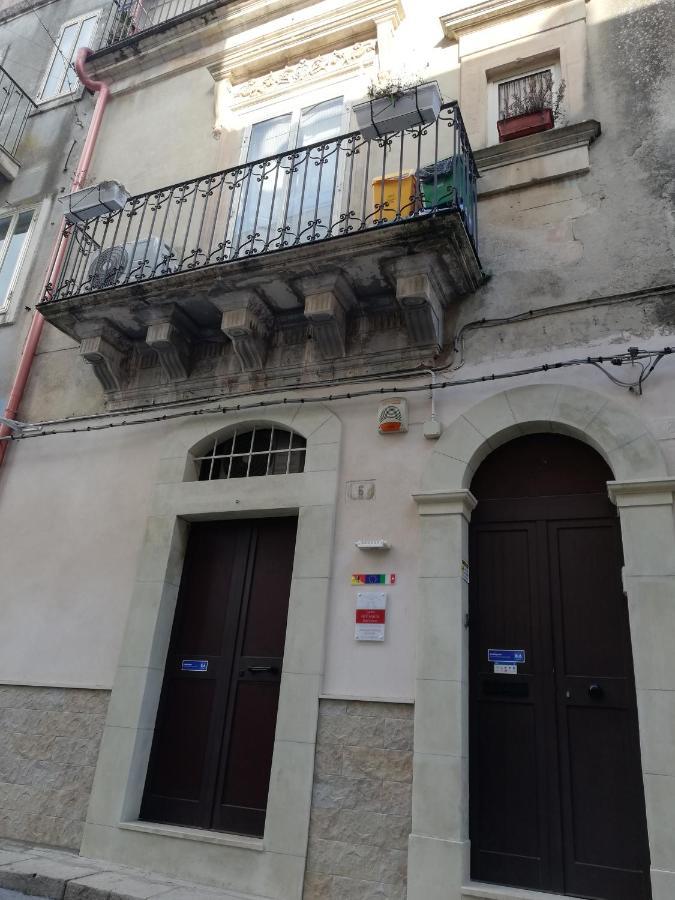 Casa Dell'Aquila Barocca Ragusa Exterior foto